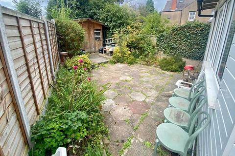 74 Stoke Green, Coventry, CV3 1FP