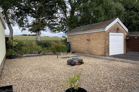 3 bedroom detached bungalow for sale, Maes Yr Haf, Ammanford