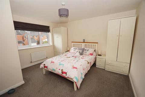 111 Harrier Close, Lostock, Bolton, BL6 4GJ