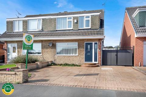 25 All Hallowes Drive, Tickhill, Doncaster, DN11 9PP