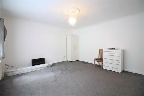 Colnebank The Island, West Drayton, UB7 0ES