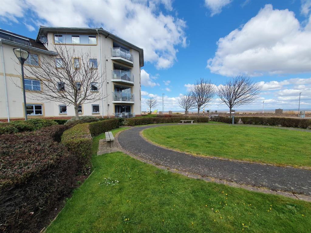 Trinity Way, Minehead 3 bed flat for sale £200,000