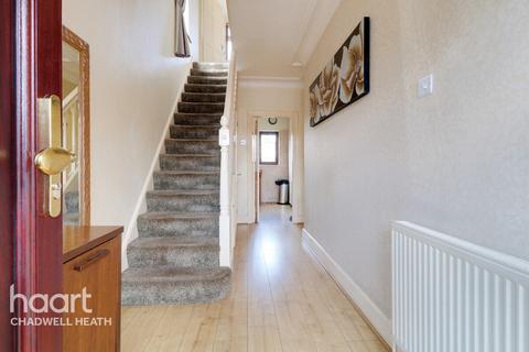 8 Charles Road, Romford, RM6 4NH