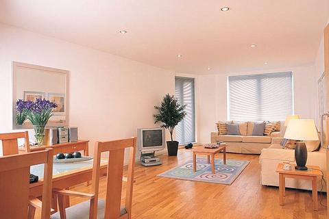 2 bedroom apartment to rent, Manilla Street, London, E14