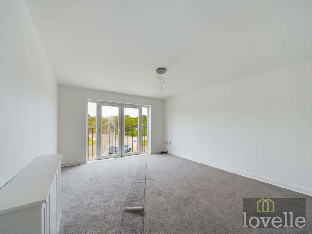 Quebec Road, Mablethorpe... 3 bed flat £70,000