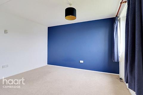 84 Edgecombe, Cambridge, CB4 2LR