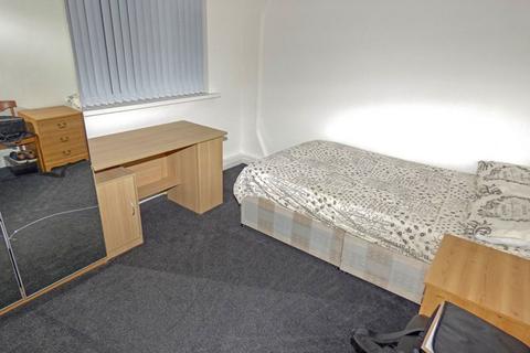 2 bedroom flat for sale, High Street East, City Centre, Sunderland, Tyne and Wear, SR1 2AY