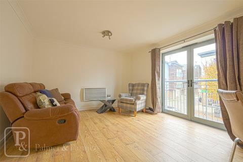 2 bedroom apartment to rent, Quayside Drive, Colchester, Essex, CO2