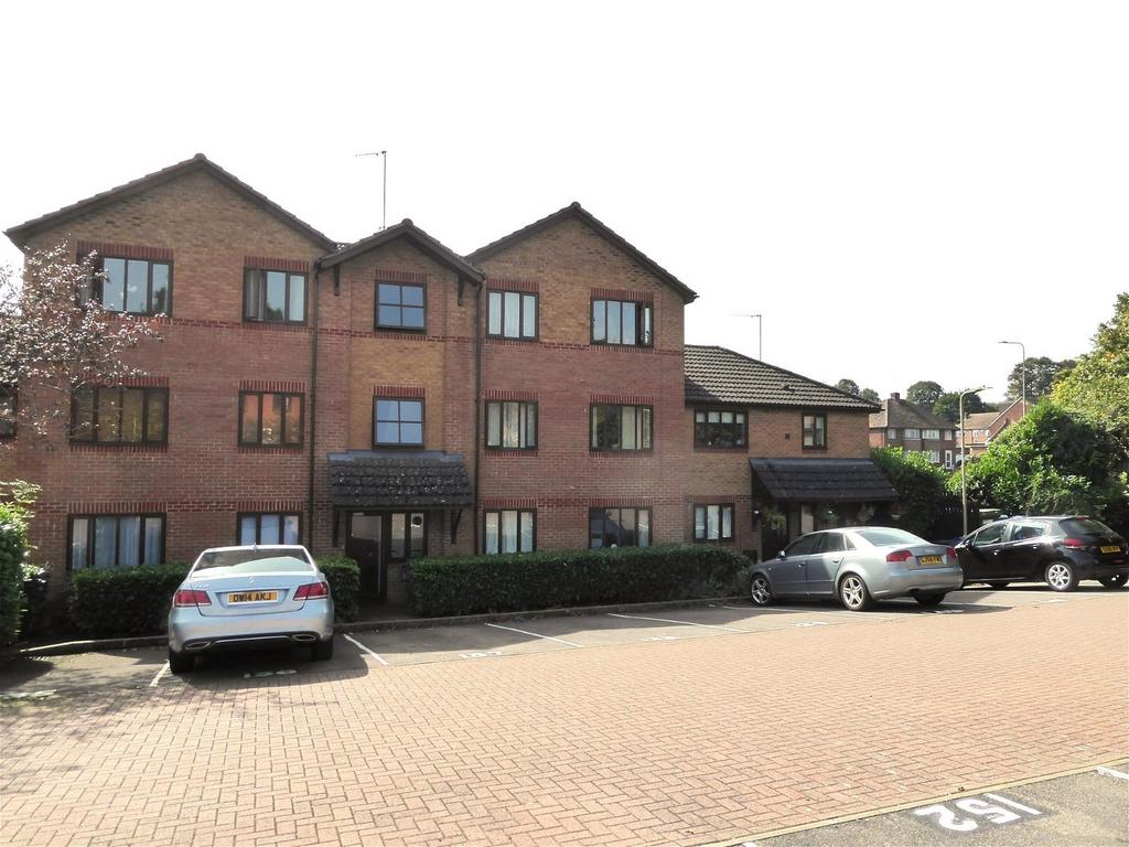 Parklands, Banbury 1 bed flat for sale £140,000