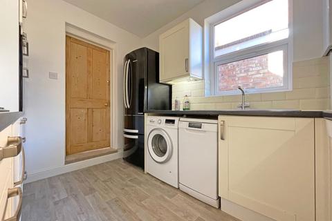 12 Stanhope Road, Northampton, NN2 6JX