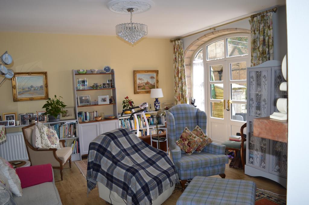 Lounge main house