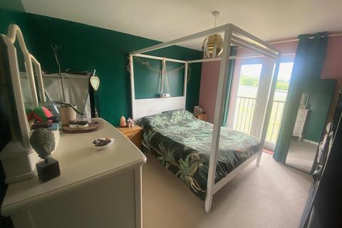 34 Broadview Close, Kingsnorth, Ashford, TN25 7AQ
