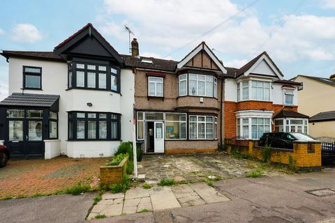 4 bedroom terraced house for sale, Ilford IG1