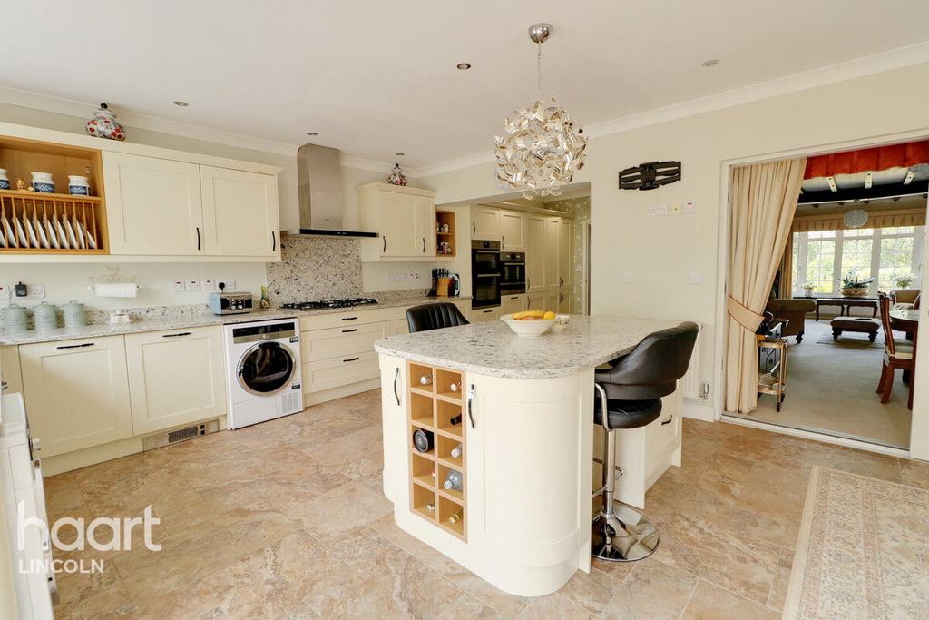 Lincoln Road, Washingborough 5 bed detached house for sale £550,000