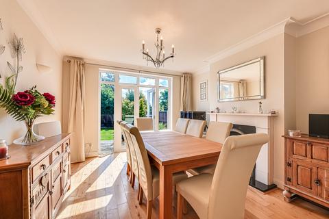 3 bedroom semi-detached house for sale, Thames Drive, Leigh-on-sea, SS9