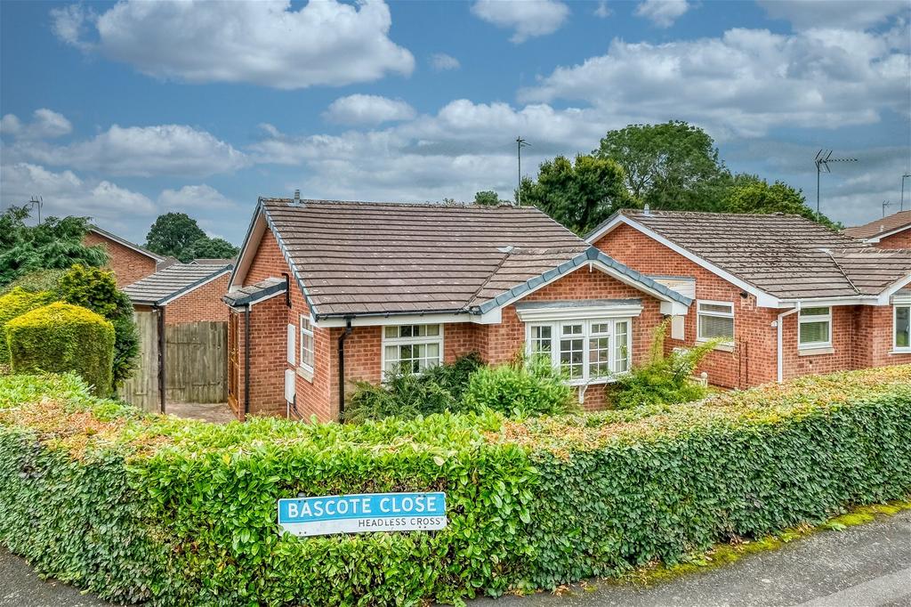 Great Barn Lane, Headless Cross, Redditch B97 5XE 2 bed detached