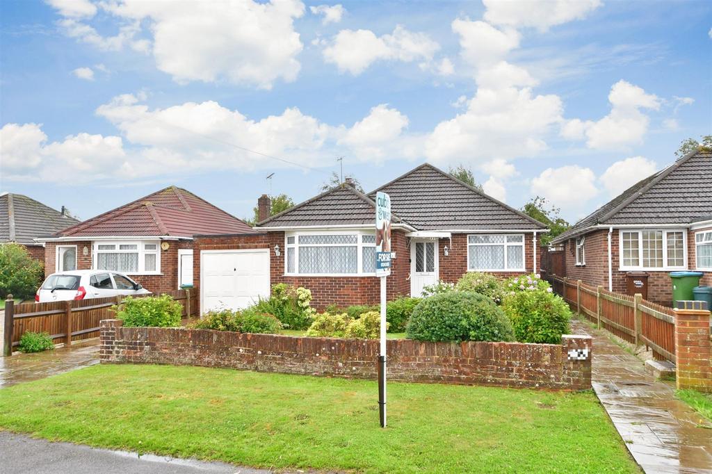Normans Drive, Felpham, West Sussex 3 bed detached bungalow £280,000