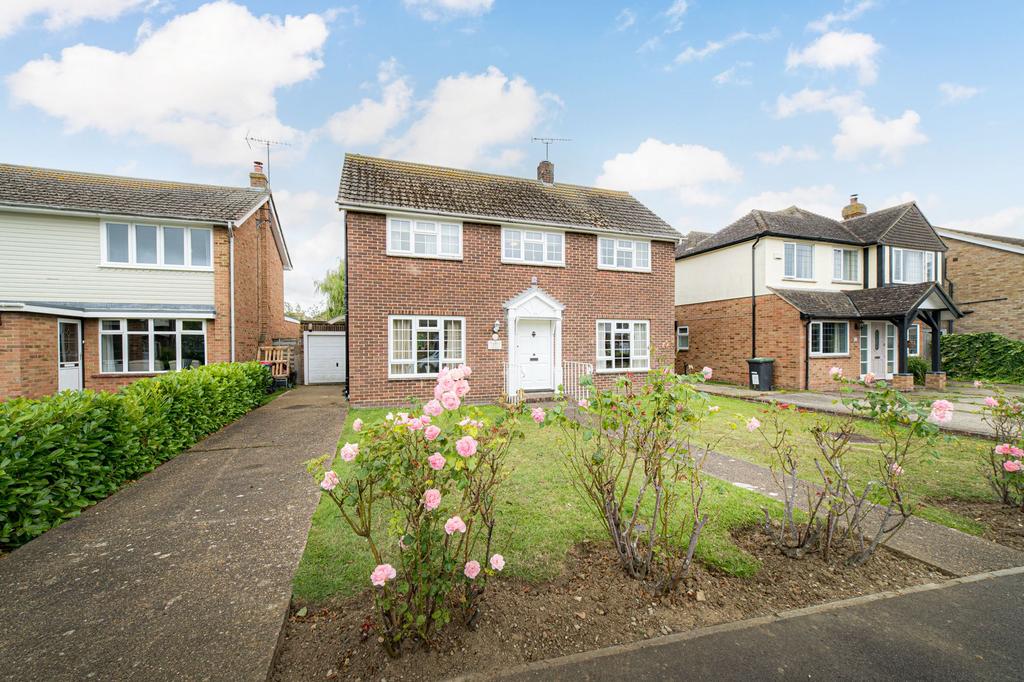Cherry Orchard, Chestfield, CT5 3 bed detached house for sale £550,000