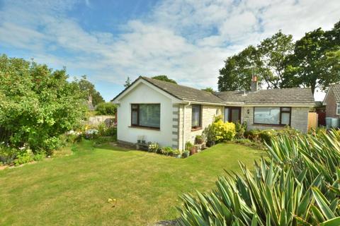 5 Cannon Close, Broadstone, BH18 8HP