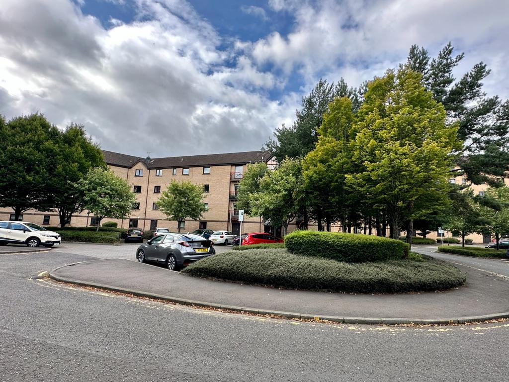 Riverview Drive, Waterfront, Glasgow, G5 2 bed flat £1,300 pcm (£300 pw)