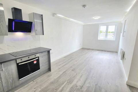 2 bedroom flat to rent, Stockton  Road All Bills Included, Sunderland SR1