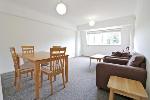 2 bedroom apartment for sale, Stonewold Court, 34 Eaton Rise, London, W5