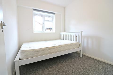 2 bedroom apartment for sale, Stonewold Court, 34 Eaton Rise, London, W5