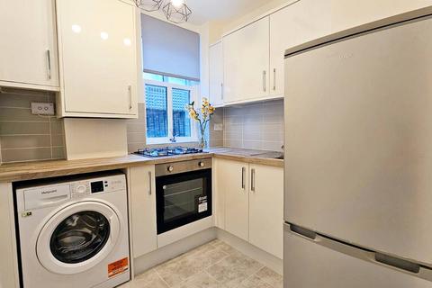 1 bedroom apartment to rent, Old Kent Road, London SE1