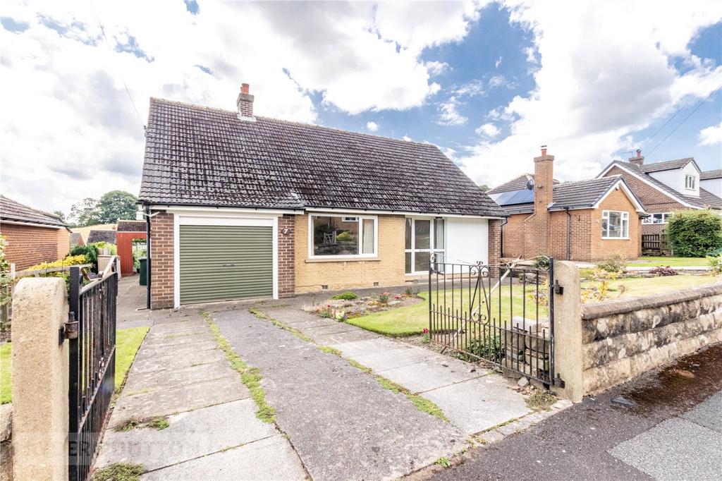 Quarry Hill, Waterloo, Huddersfield... 3 bed bungalow £260,000