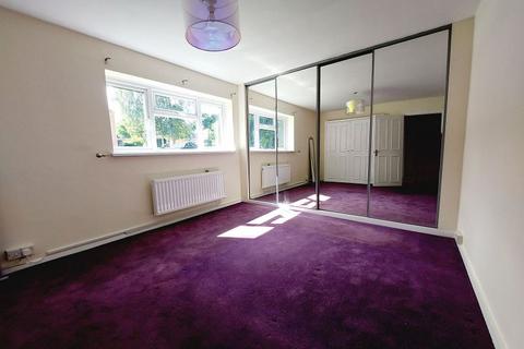9 Edenside Road, Bookham, Leatherhead, KT23 3JB