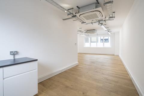 Office to rent, London W1D