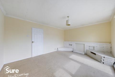 2 bedroom apartment to rent, Bennetts End Road, Hemel Hempstead, Hertfordshire, HP3 8DZ