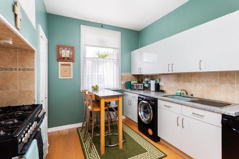2 Duddingston Road, Edinburgh, EH15 1NE