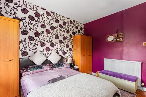2 Duddingston Road, Edinburgh, EH15 1NE