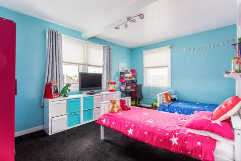 2 Duddingston Road, Edinburgh, EH15 1NE