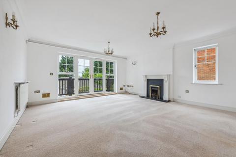 3 bedroom apartment for sale, St. Josephs Mews, Beaconsfield, HP9