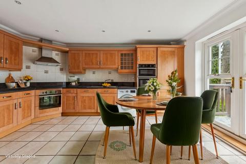 undefined, St. Josephs Mews, Beaconsfield, HP9