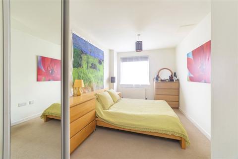 1 bedroom flat for sale, Douglas Path, London