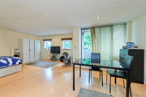 2 bedroom flat for sale, Tradewinds, Wards Wharf Approach, London, E16