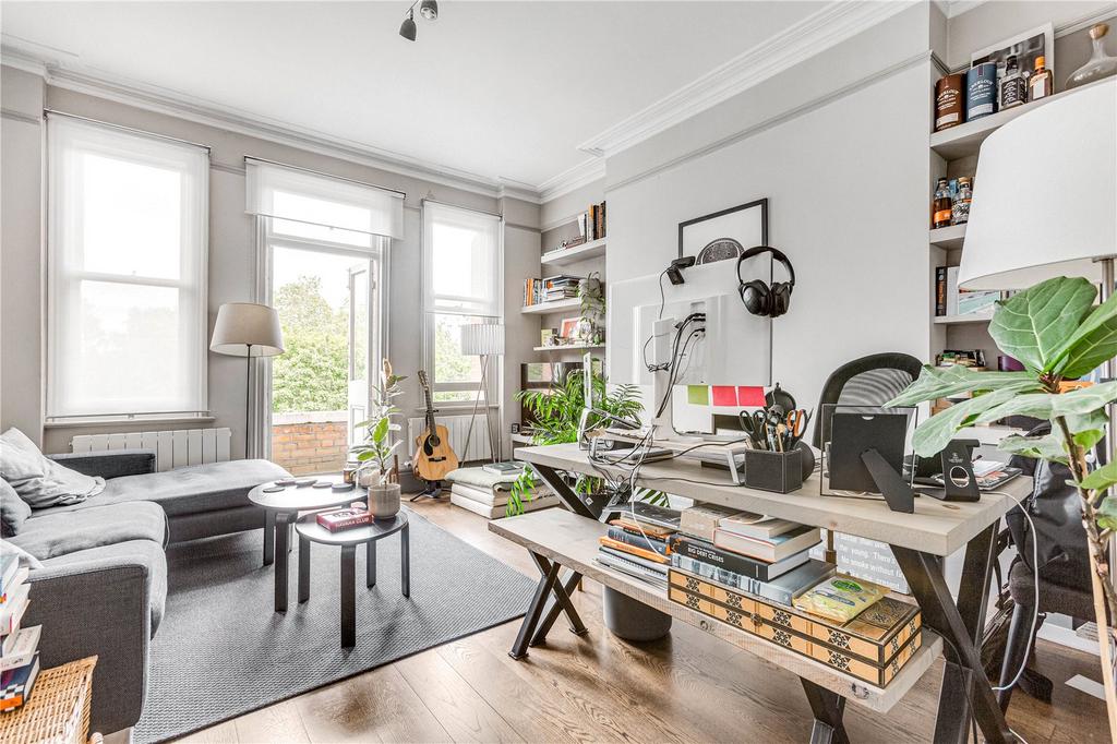 Prince of Wales Mansions, Prince of Wales Drive, London 2 bed flat to