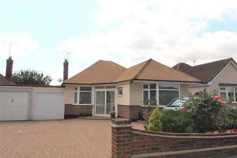 2 bedroom bungalow for sale, Belfairs Park Drive, Leigh-on-Sea, SS9