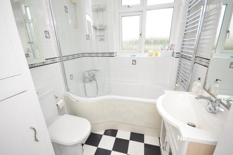 19 Oakhurst Road, Epsom, KT19 9SF