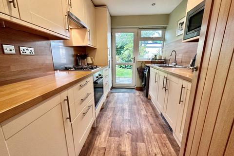 3 bedroom detached house for sale, Linwood Avenue, Stokesley, Middlesbrough, North Yorkshire