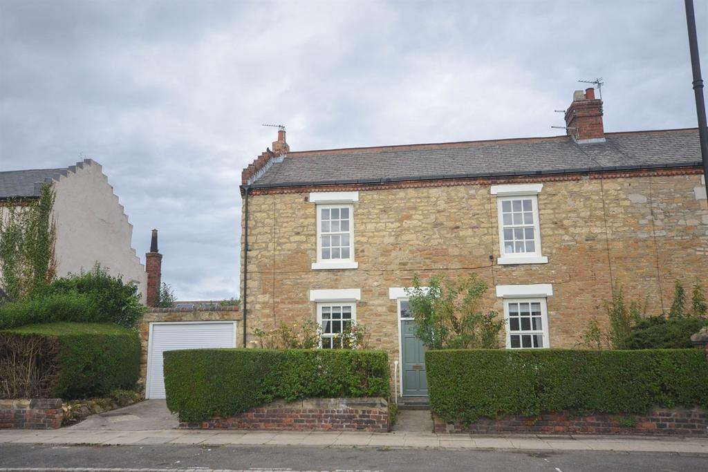 Front Street, East Boldon 4 bed semidetached house £1,500 pcm (£346 pw)