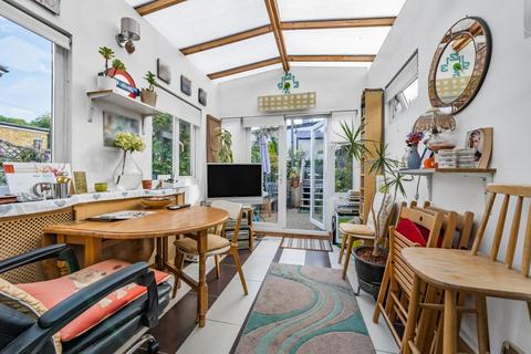 2 bedroom maisonette for sale, Brunswick Park Road,  London,  N11