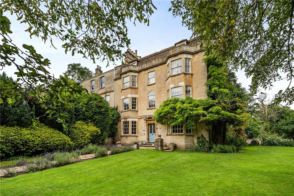 Middlehill, Box, Corsham, Wiltshire, SN13 6 bed semidetached house to