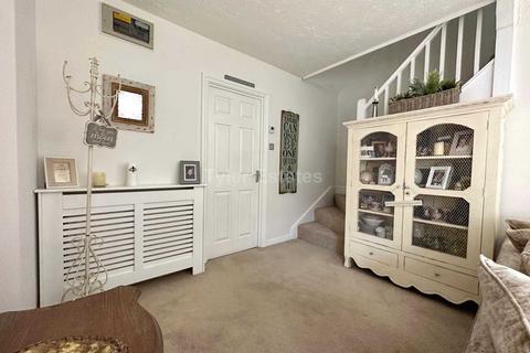 72 Bramble Tye, Laindon, Basildon, SS15 5GS