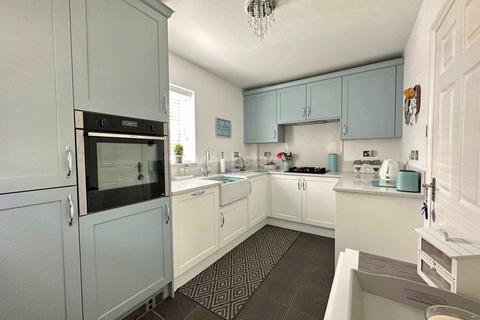 72 Bramble Tye, Laindon, Basildon, SS15 5GS
