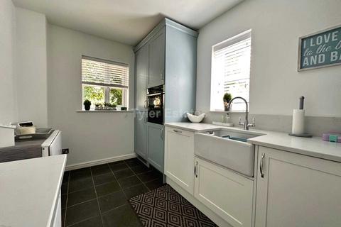 72 Bramble Tye, Laindon, Basildon, SS15 5GS