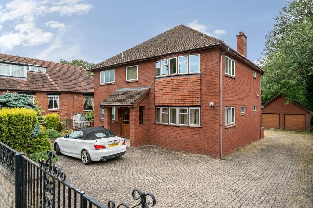 Broomy Hill., Hereford., HR4 2 bed for sale £350,000